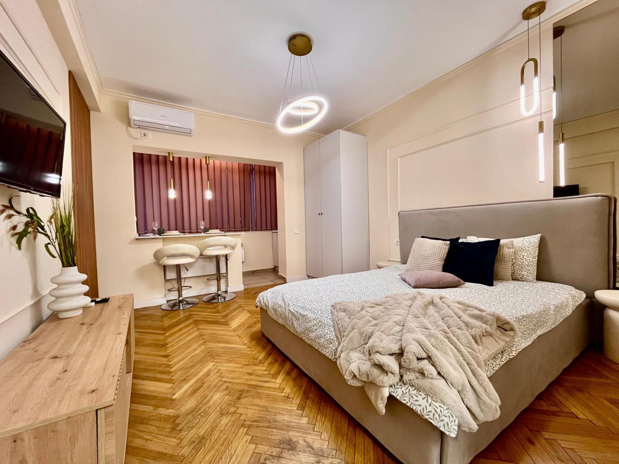 Appartamento Nomad Instastudio - Steps From Old Town Bucarest